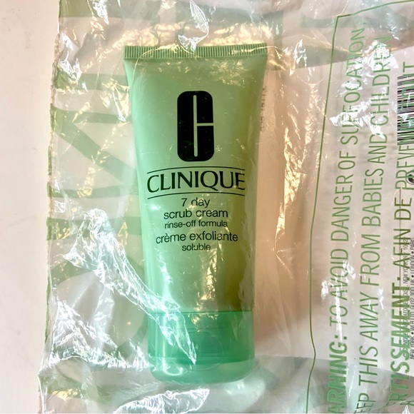 Clinique 7 Day Scrub Cream Rinse-Off Formula 2.5oz/75ml + Pouch Cosmetic Bag NEW - Picture 5 of 10